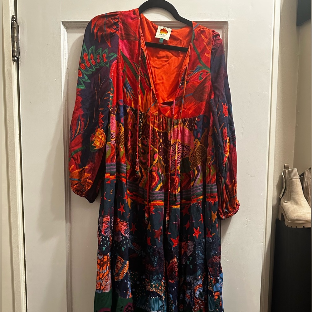 $225 Farm Rio Women's Red Mixed Prints Long Sleeve V-Neck Tunic Dress Size Small